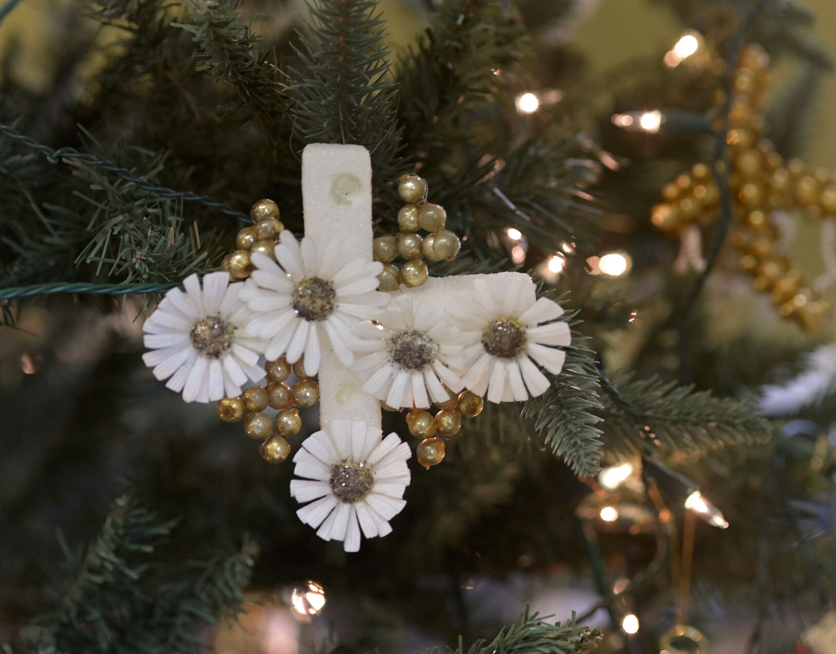 Chrismon Tree 15.jpg